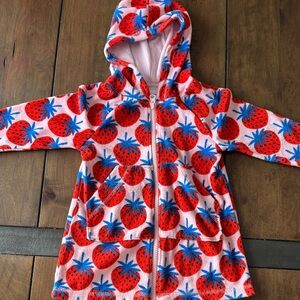 Hanna Andersson Strawberry Patterned Terry Towel Coverup - NWOT 2T
